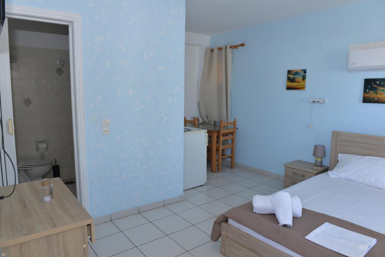 Blue Rooms Adamantas  Exterior photo